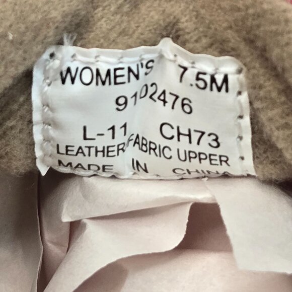 Sperry Slip On Loafers Size 7.5 Tan Leather Preppy Nautical Comfort Boat Shoes - Picture 8 of 10